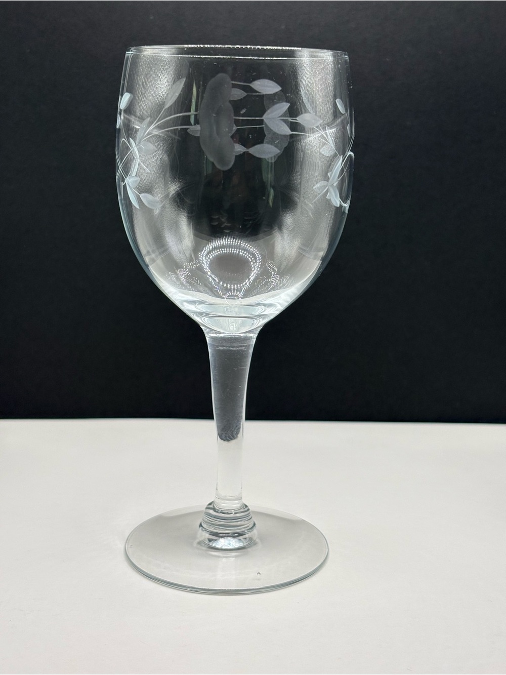 Princess House Clear Etched Floral Wine Glass